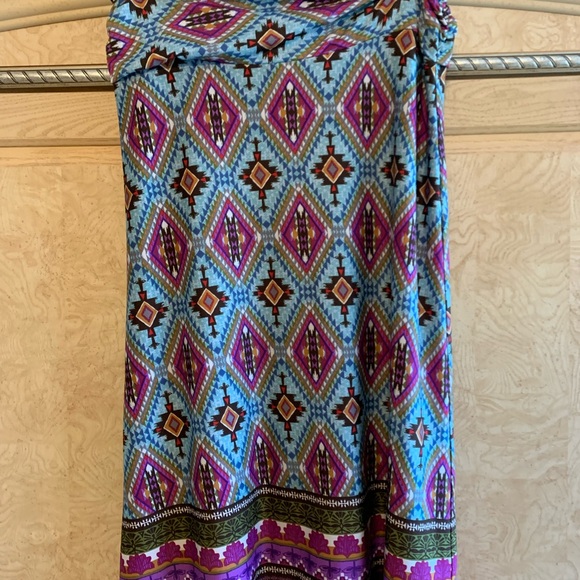 Women skirts - Picture 3 of 4